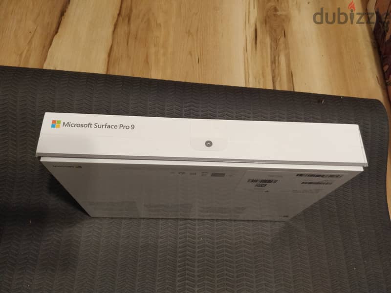 Sealed Microsoft Surface Pro 9 1