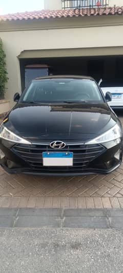 Hyundai Elantra 2019 0