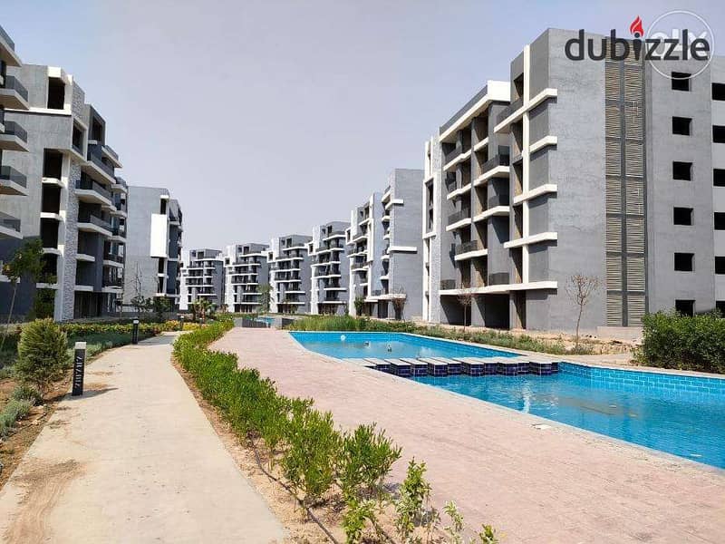 Apartment with immediate receipt, minutes from Mall of Egypt (down payment of 720 thousand), interest-free installments 1