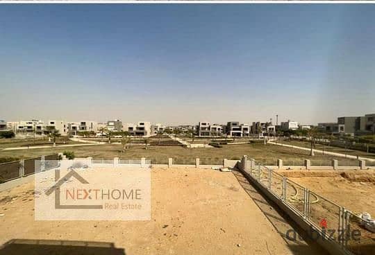 villa for sale in Palm Hills Katameya Extension Compound, New Cairo, Fifth Settlement, at the cheapest price in the market 4