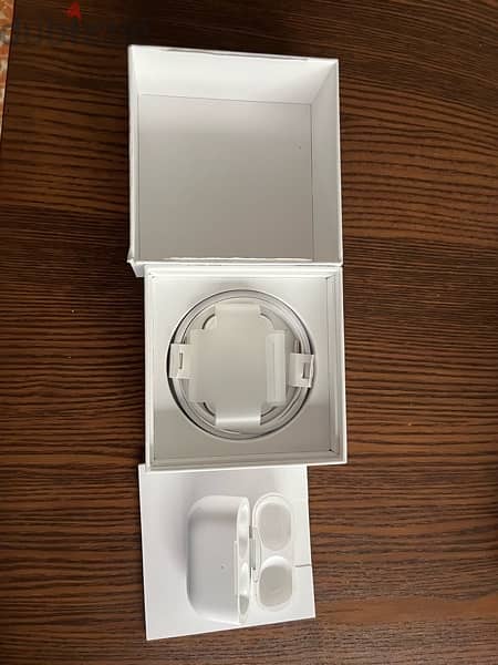 **Case only** Magsafe Airpods Pro 2nd Gen Case 0