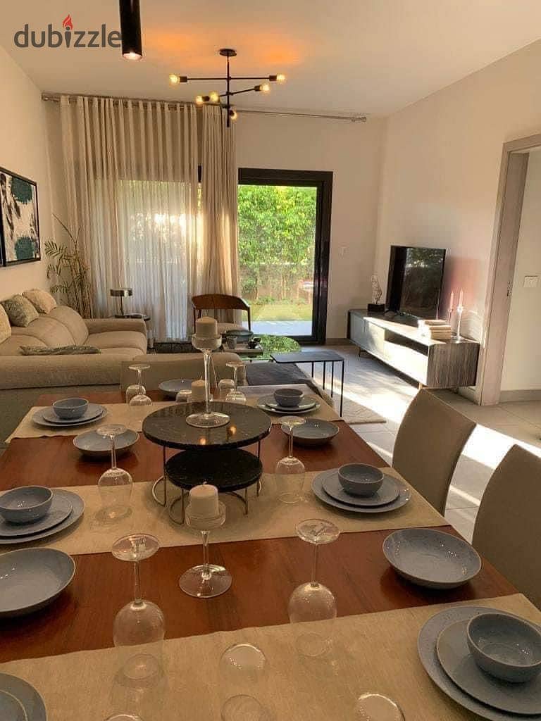 Immediately receive a 3-bedroom apartment, prime location, fully finished, ultra super luxury, in a fully-serviced compound in front of the Internatio 3