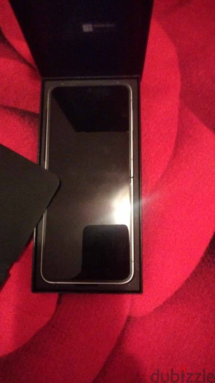 Brand new Samsungz flip 6 1