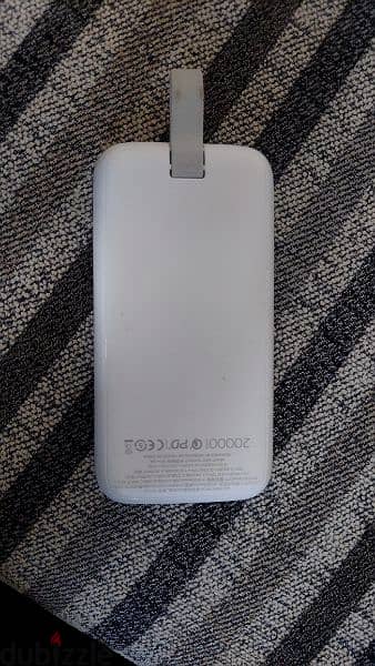 power bank 20000 mah  momax 1