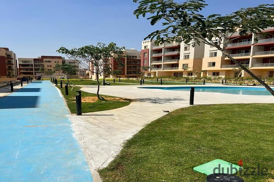 own a 225 sqm apartment in a garden, the lowest price, directly on 90 South 4