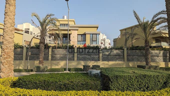 اخر توين هاوس ريسيل للبيع كمبوند سوديك فيليت بالتجمع الخامس بسعر مميز استلام فوري  villette Compound - New Cairo 5