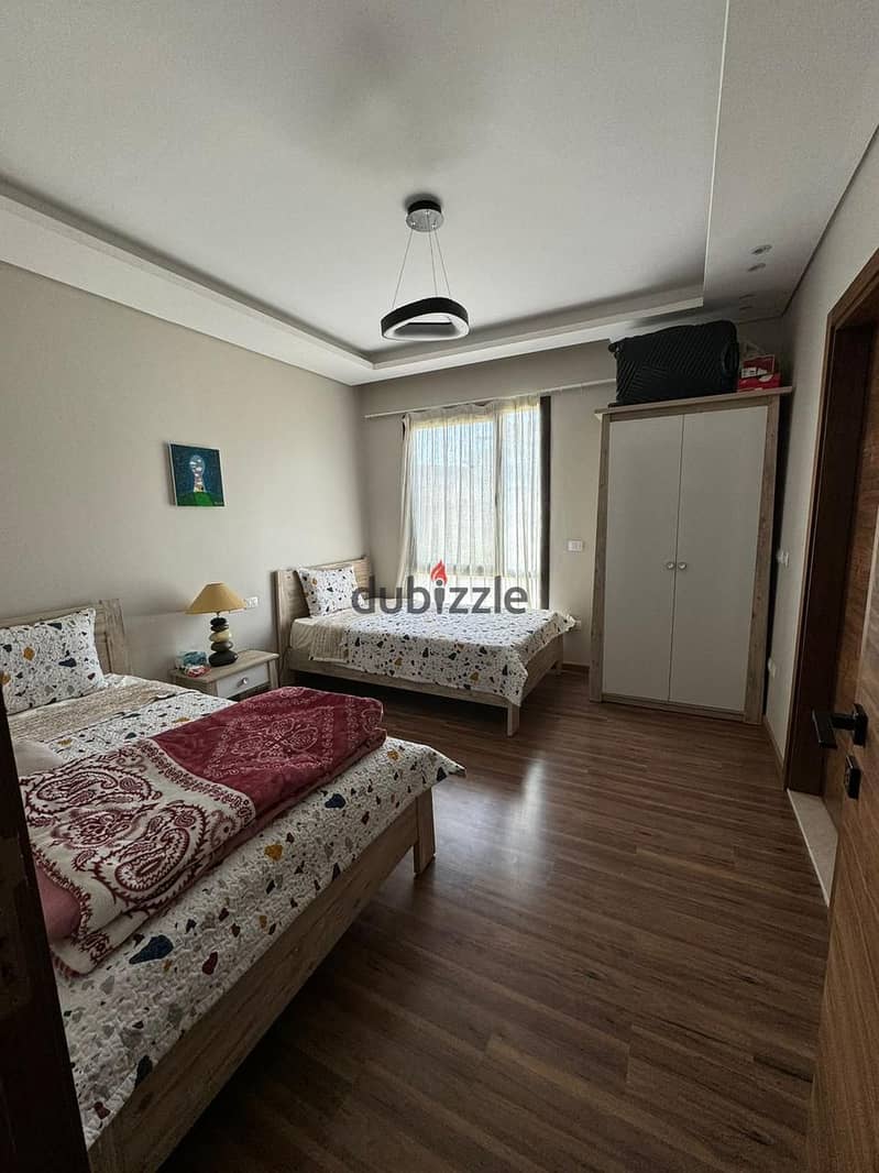 For Rent Modern Furnished Apartment in Compound Eastown 8