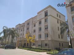 Apartment 197 m View golf For sale Ready to move at Uptown Cairo 0