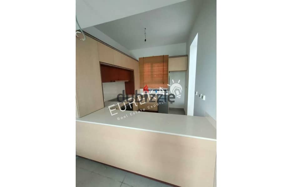 Town House 245 m finished for sale in  Al Shorouk 9