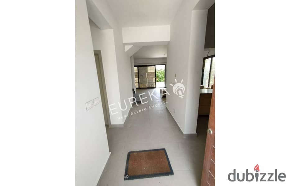 Town House 245 m finished for sale in  Al Shorouk 13