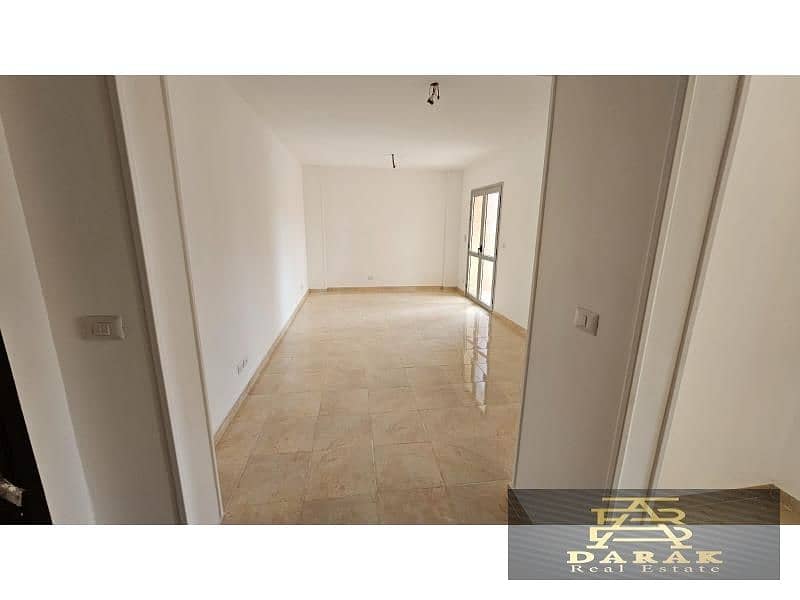 **Prime Apartment for Sale in Madinaty, 107 sqm, Garden View, B8, Facing Services** 4