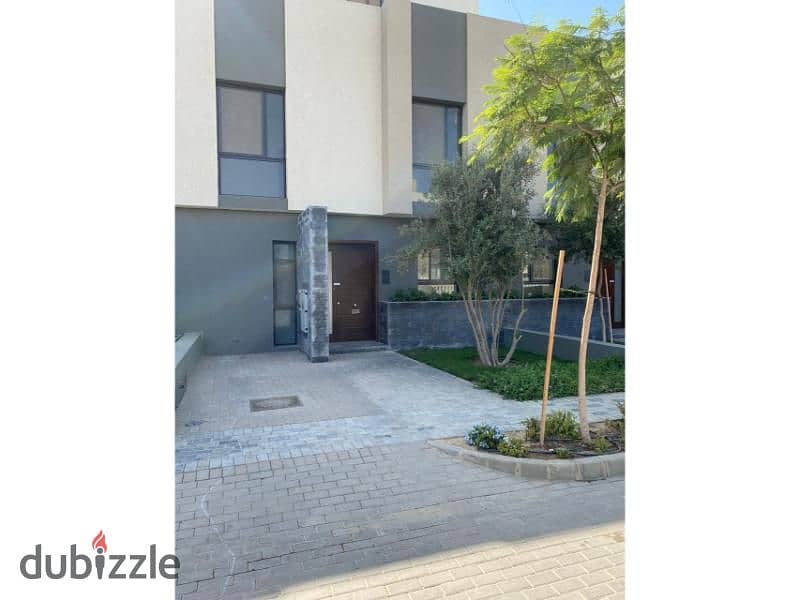 Town House Middle 245 m for rent in  ( Al Burouj ) 22