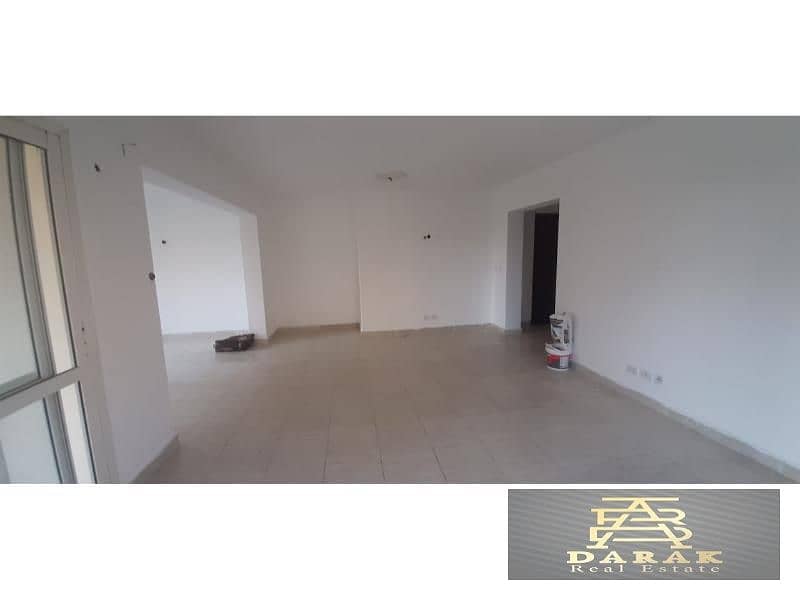 A prime apartment for rent in Madinaty, 211 sqm, garden view, B1, directly in front of the club. 7