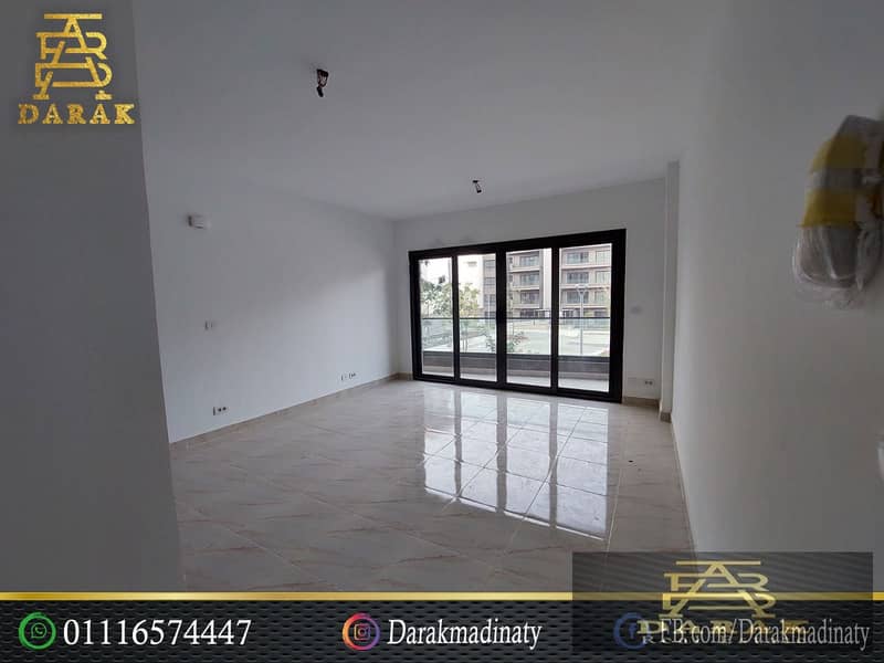 A prime apartment for rent in Madinaty, 133 sqm, with an open view in B15 right in front of the services area, first occupancy. 5