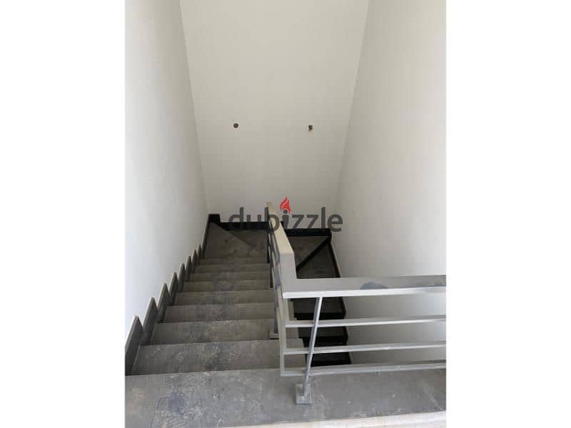 Town House Middle 245 m for rent in  ( Al Burouj ) 5