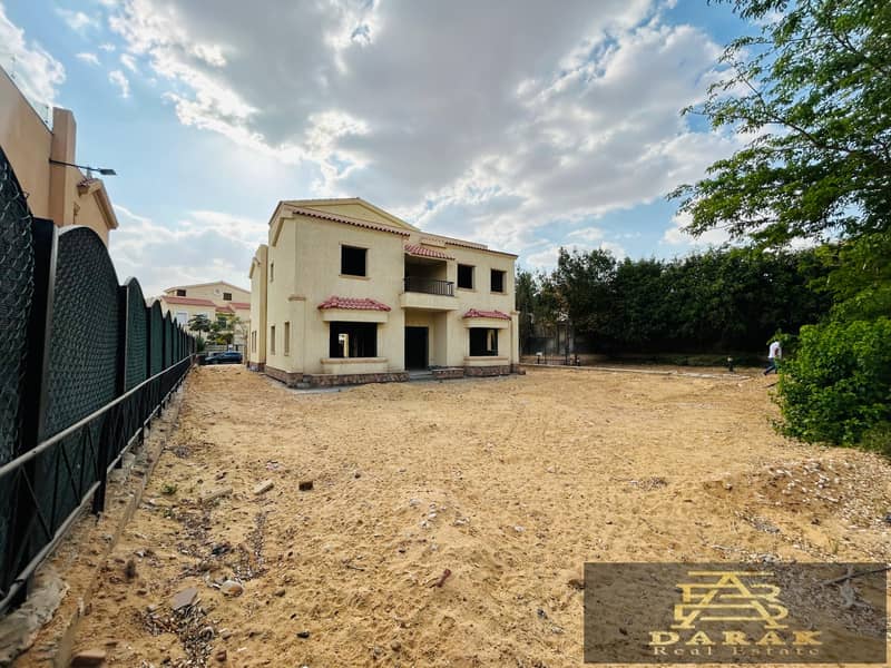 Villa for sale at a commercial price in Madinaty, close to the golf club 5