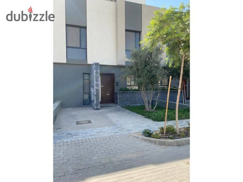 Town House Middle 245 m for rent in  ( Al Burouj ) 22