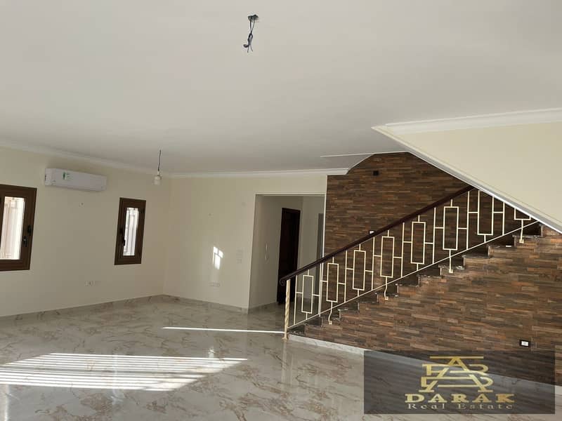 Villa C3 for sale in Madinaty with kitchen and air conditioning, in the vicinity of the Four Seasons. 14