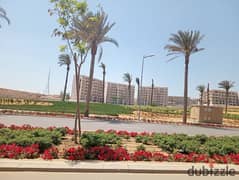 شقة بجاردن للبيع بسعر حصري كمبوند اب تاون كايرو 3 غرف نوم - Apartment With Garden Uptown Cairo 0