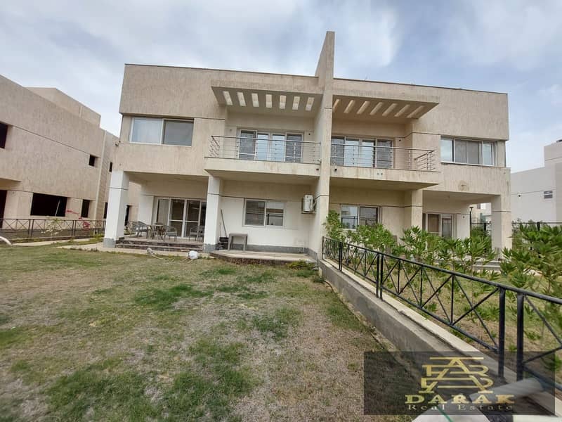 Villa for sale in Madinaty: Special finishes, 3 bedrooms, twin house, fully equipped with kitchen and air conditioning 8