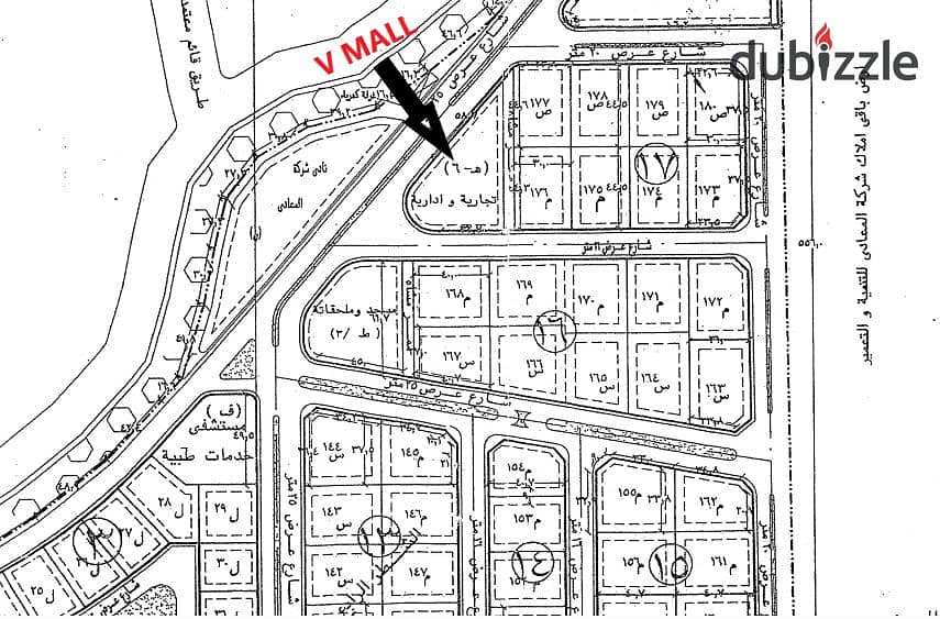 Supermarket for sale, ground floor facing the main mall entrance in front of Wadi Degla Club, Zahraa El Maadi, the only service mall in the area, New 26