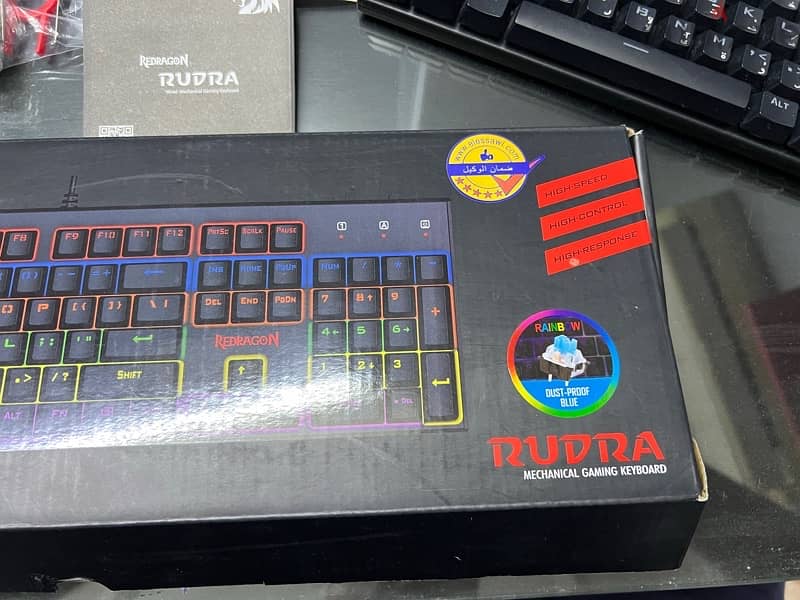 REDRAGON RUDRA RAINBOW BLUE SW MECHANICAL GAMING 4