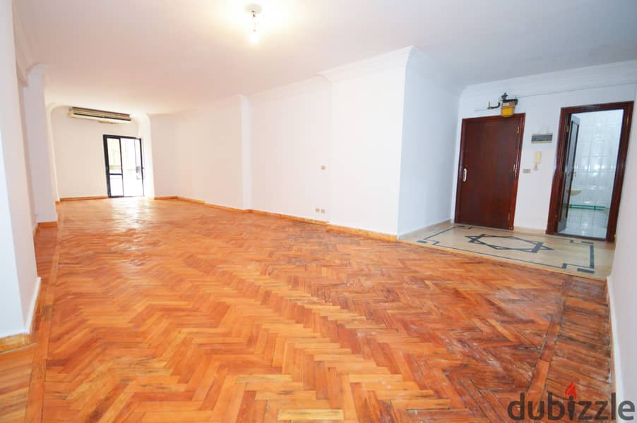 Apartment for sale - Bolkley - area 185 full meters 3