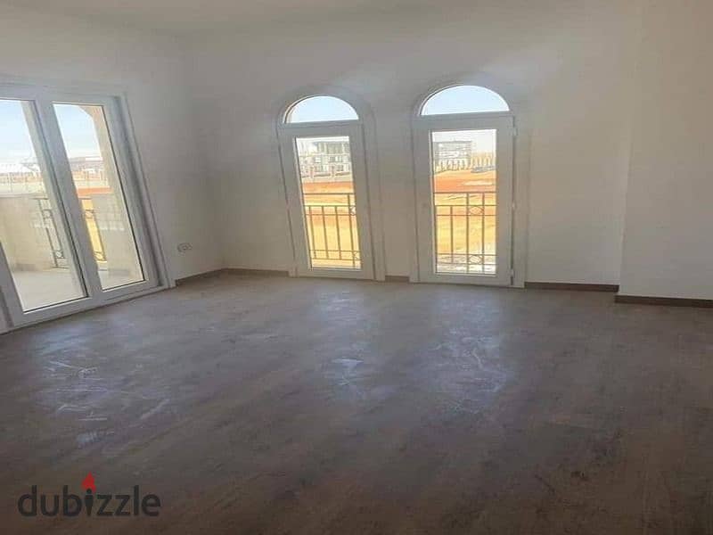 Ground floor duplex with garden for sale in Creek Town Compound, New Cairo 16