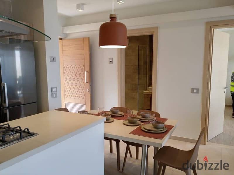 3-room ground floor chalet with garden, fully finished, prime location, for sale in the heart of Al Galala City 8