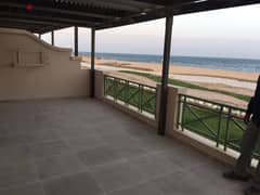 - شالية جاهز للاستلام ١١٠متر sea view ف لافيستا ٤ 