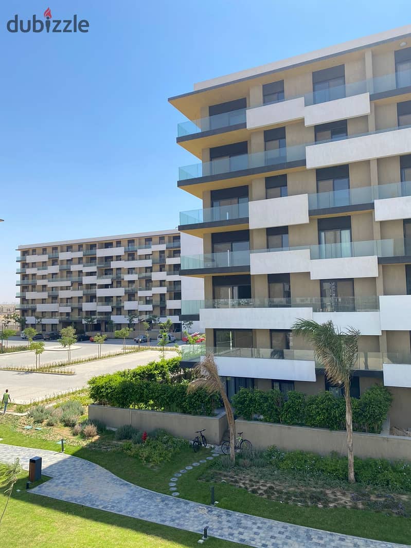 Apartment for sale, fully finished and immediate receipt, directly in front of the International Medical Center in El Shorouk | Al Burouj Compound 11