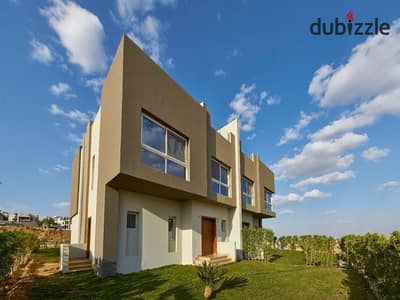 Receive immediately a twin house in Sheikh Zayed, Etapa Compound, with installments up to 10 years