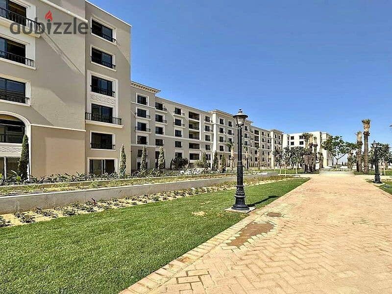 In the old city of Sheikh Zayed, I own a 3-bedroom apartment, fully finished, ultra super deluxe, with air conditioning, in a compound with integrated 6