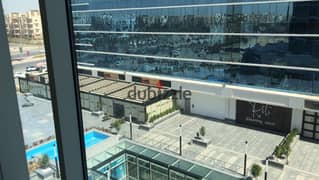 Licensed office of 55 square meters for rent, hi-lux, in an administrative mall on the northern 90th, wonderful view and parking 0