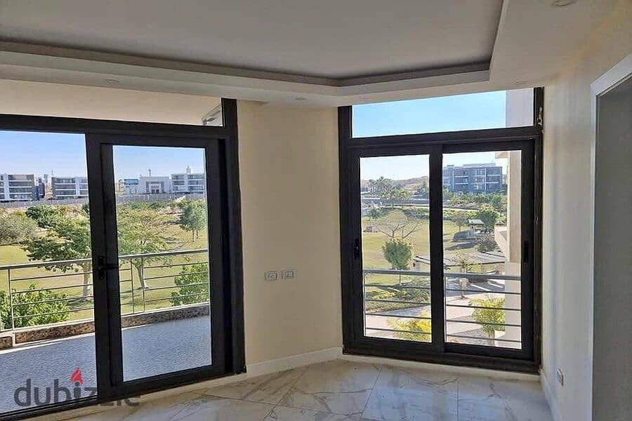 For sale at a snapshot price, a two-bedroom apartment of 114 square meters in Taj City, minutes from Nasr City 0