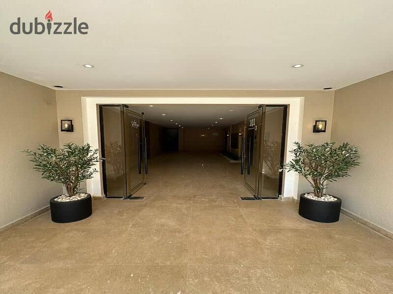 For sale, a 167 m apartment, fully finished with AC'S + delivery soon + convenient installments in the heart of Sheikh Zayed in Village We 1