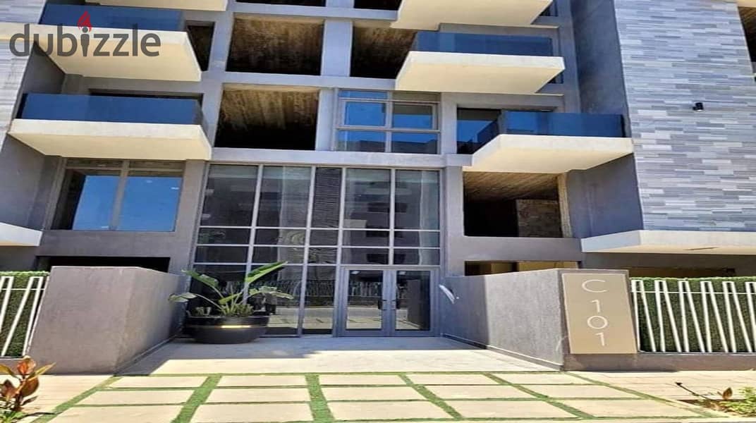 160 sqm apartment with the lowest down payment and immediate delivery minutes from Mall of Egypt in October 7