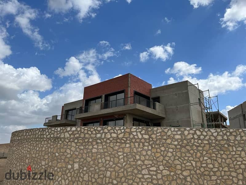 View your villa immediately next to City View, 7-year installments, in front of Joulz Compound 1