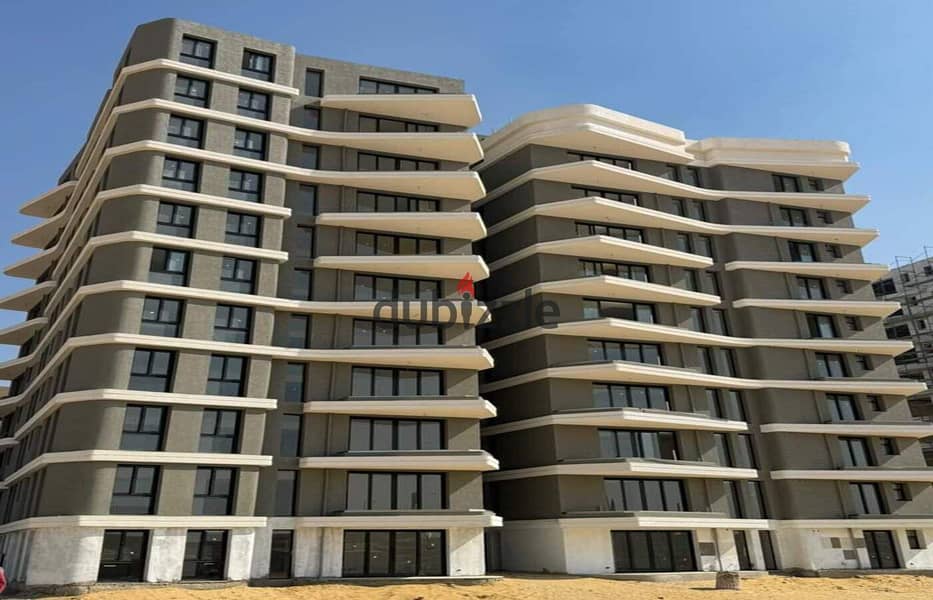 For sale, a finished apartment with immediate receipt in the heart of October, Badya Palm Hills Compound 10