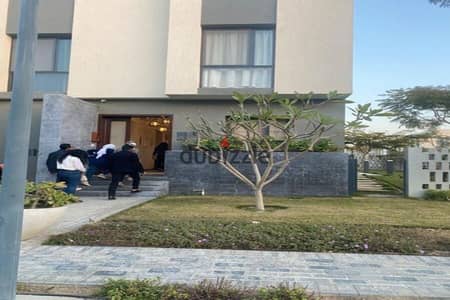 Duplex 275 meters fully finished + immediate delivery in Al Burouj Compound