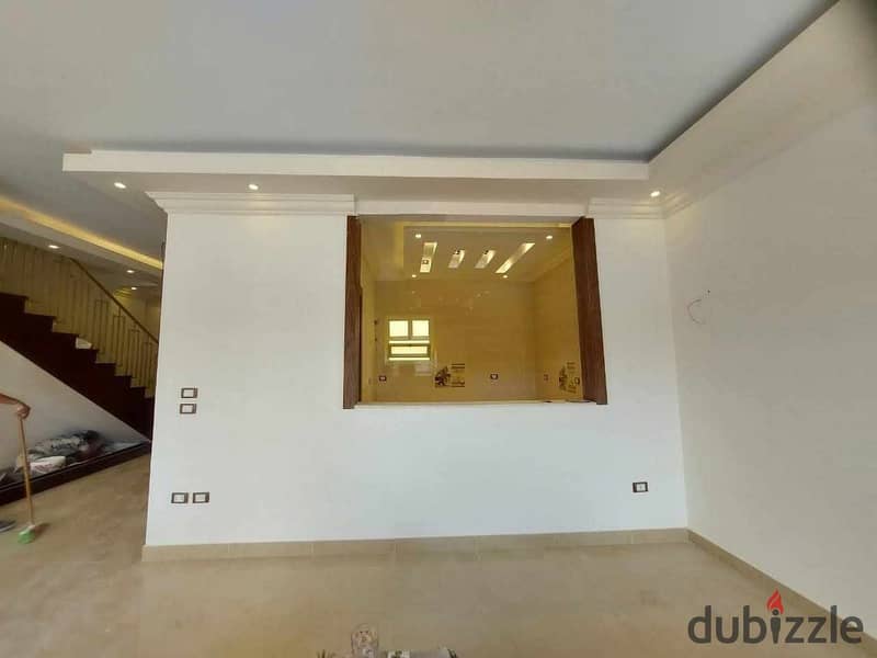 Duplex 211. M in El Lotus New Cairo fully finished  ready to move for sale under market price 4