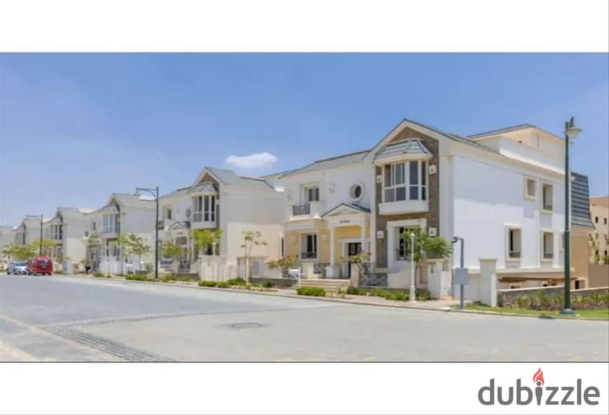 Townhouse for immediate delivery in Mountain View near Al Jazeera Club 8