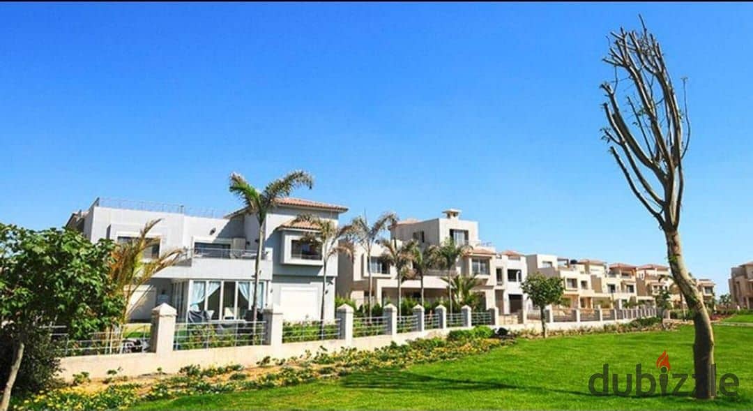 اخر توين هاوس جاهز للسكن 1184م في جولف فيوز GOLF VIEWS مع بالم هيلز بفيو خيالي علي الجولف 4