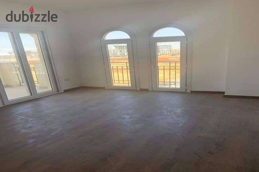 Ground duplex with garden for sale in Creek Town Compound, New Cairo 11