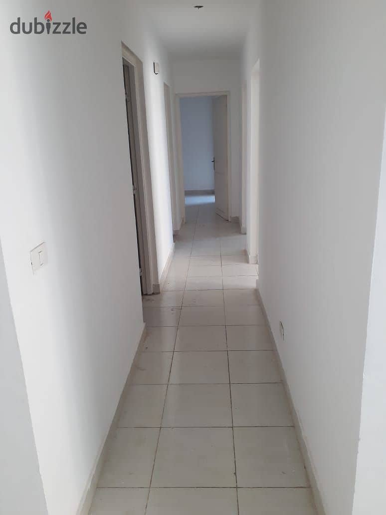 Apartment for rent in madinaty at phase B6 close to service 2