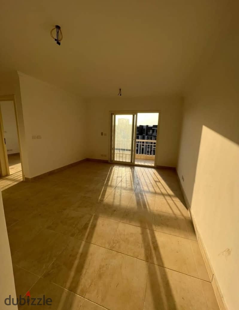 Apartment for sale in madinaty ready to move at B12 1