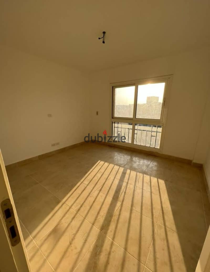 Apartment for sale in madinaty ready to move at B12 3