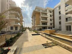 under market price Apartment lagoon view bahri for sale mv i city