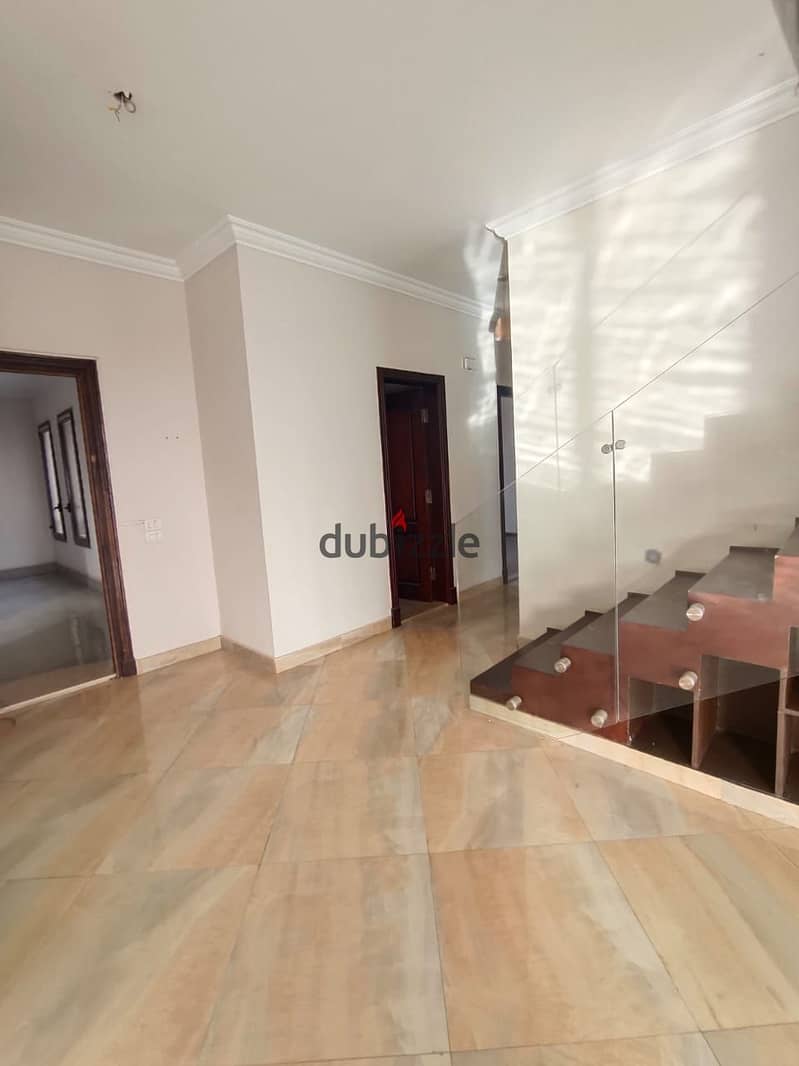 For sale Penthouse with roof Fully finished  in casa Sodic 16