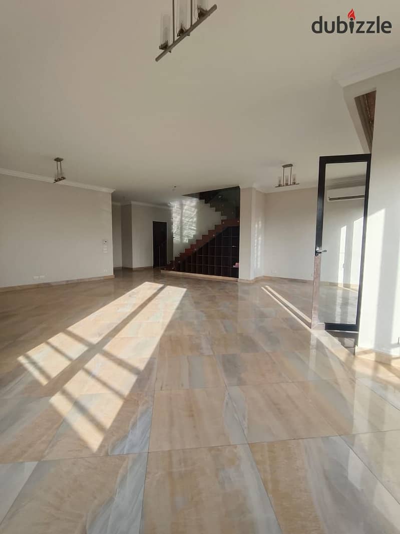 For sale Penthouse with roof Fully finished  in casa Sodic 17